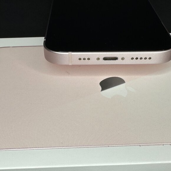 Pink Iphone 13 128GB - Picture 3 of 12